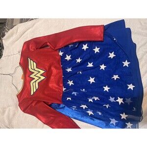 Wonder Woman Girls Costume Size Large (12-14 Months) with Cape